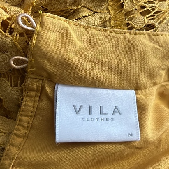 VILA Yellow Lace Long Bell Sleeve Blouse M NWOT - Picture 12 of 16